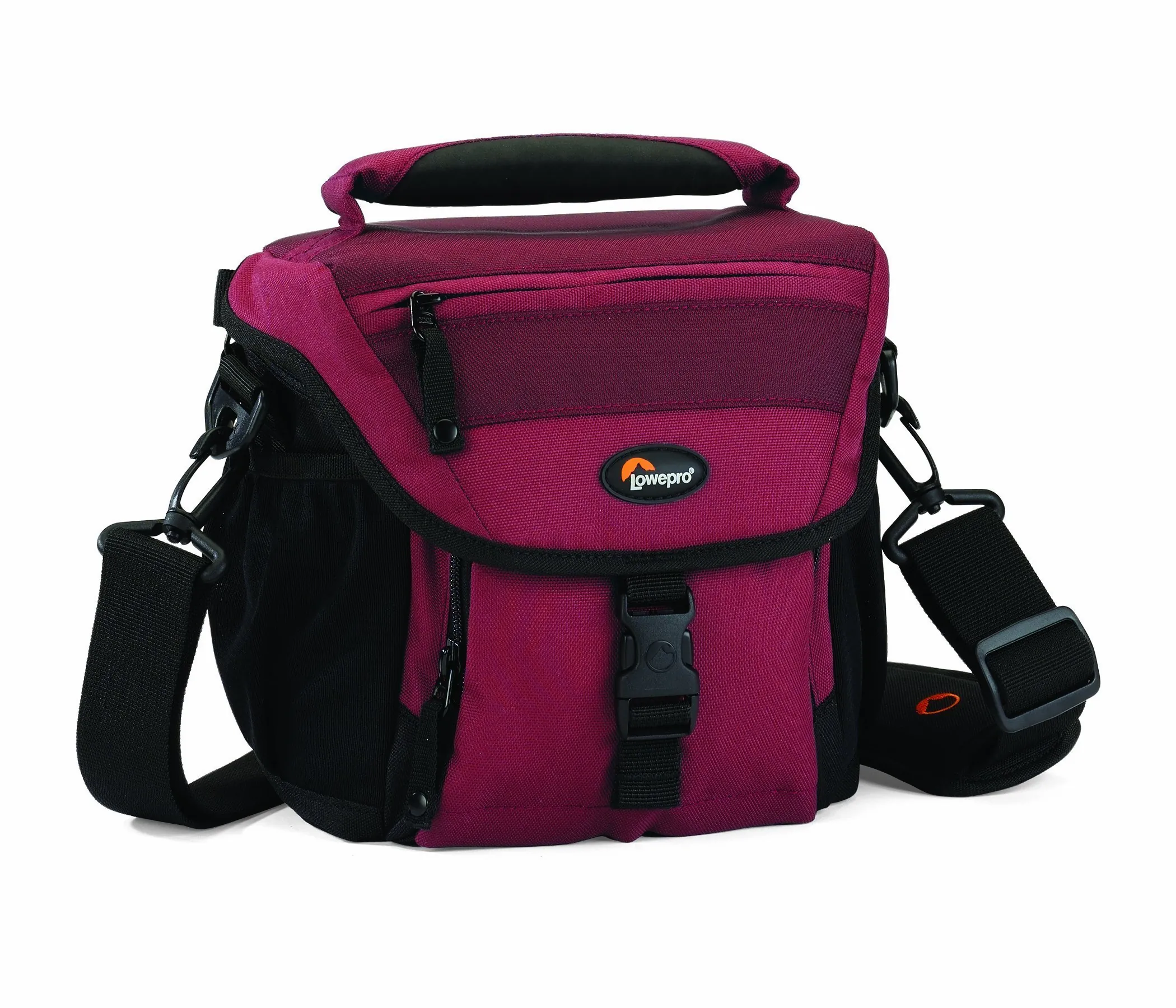Lowepro Nova 140 AW Review: Compact Camera Bag Ranked image 8