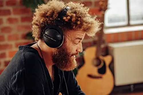beyerdynamic DT 770 PRO 80 Ohm Review: Studio Headphones Ranked image 5