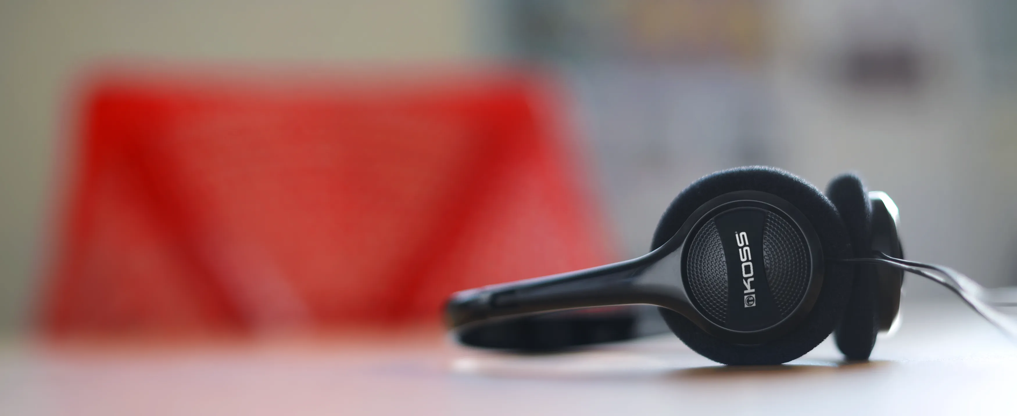 Koss KPH7 Review: Budget Wired On-Ear Headphones image 5
