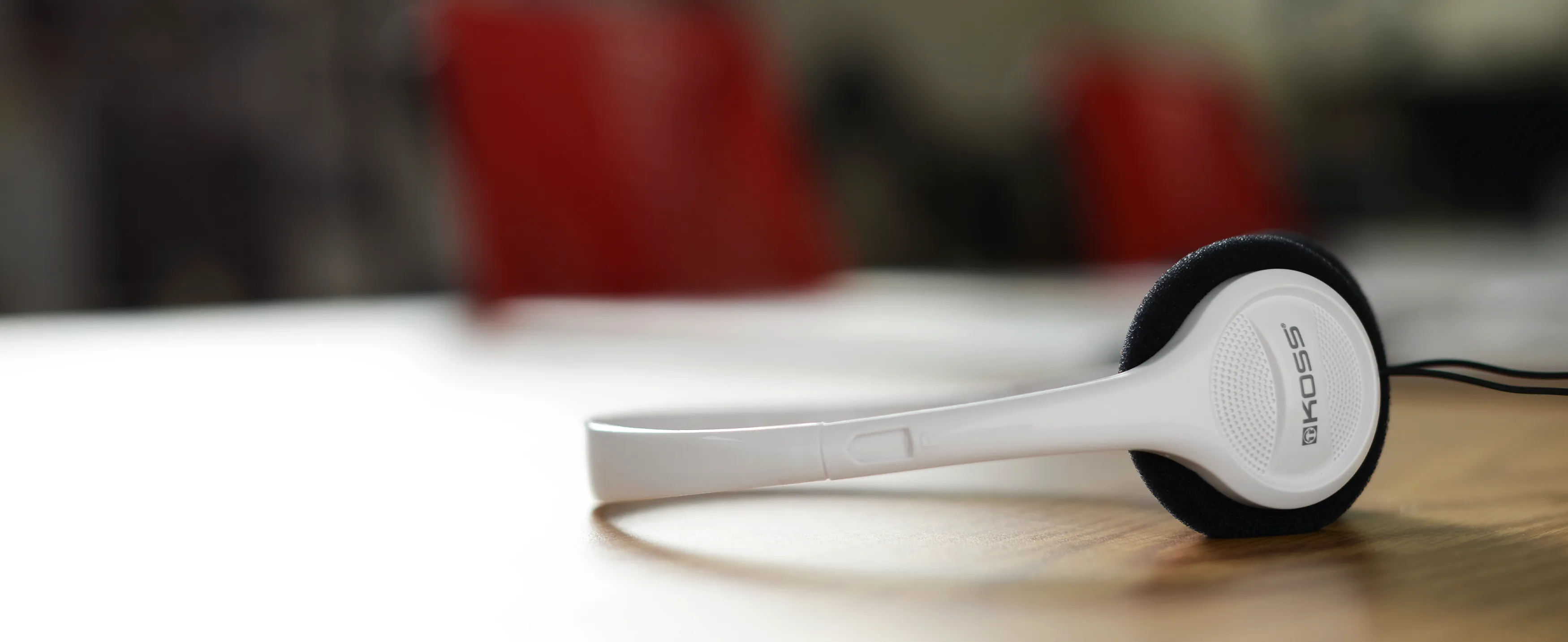 Koss KPH7 Review: Budget Wired On-Ear Headphones image 9