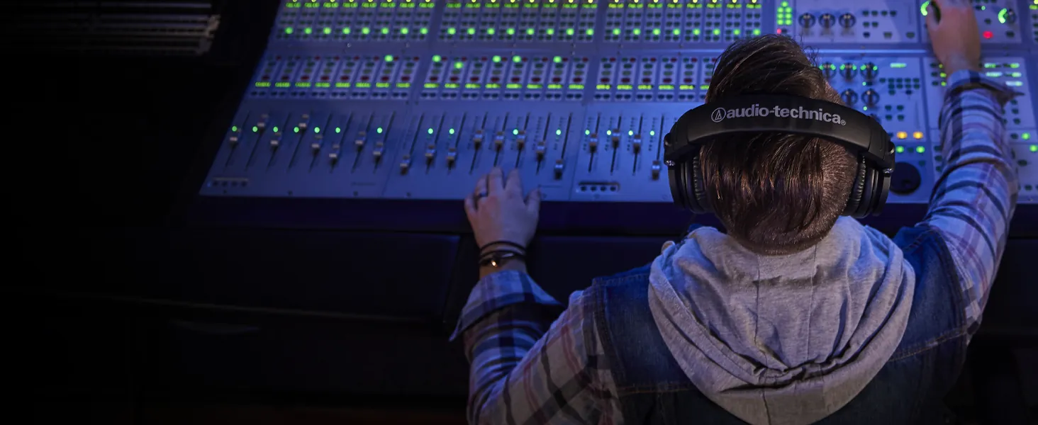 Audio-Technica ATH-M50x Review: Studio Headphones Ranked image 9