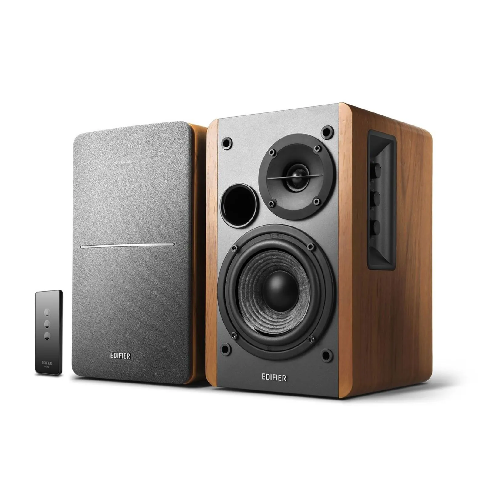 Edifier R1280T Review: Powered Bookshelf Speakers Ranked image 8