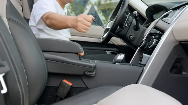 LISEN Retractable Car Charger Review: 75W USB-C Charger image 7